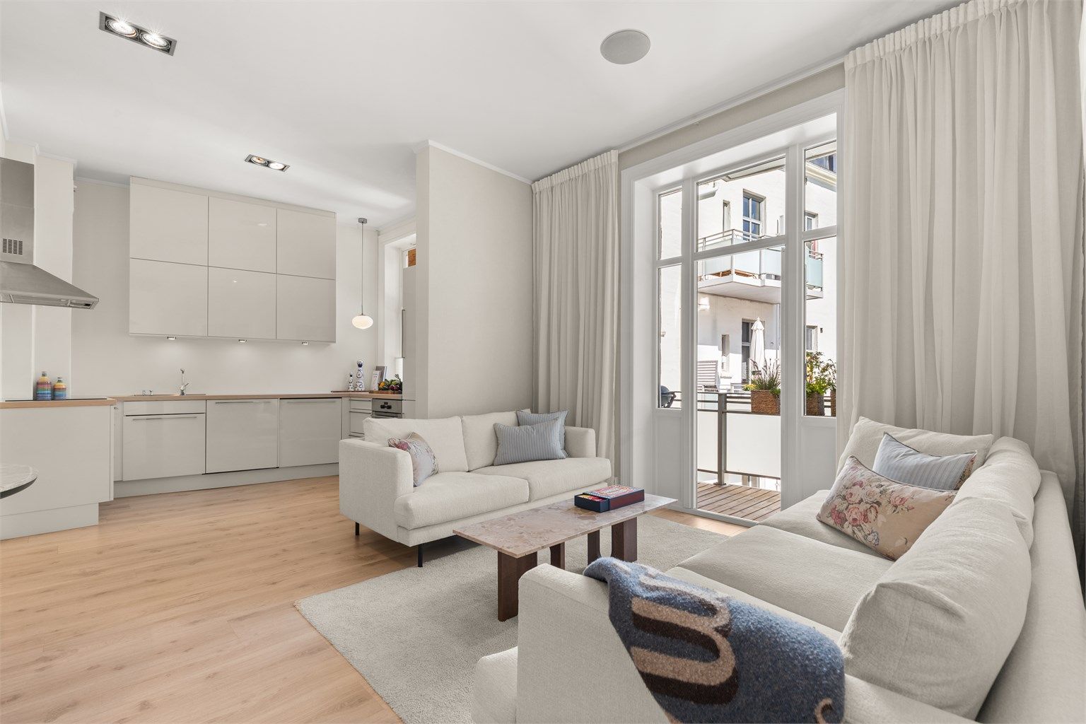 Nora Larsen Rørvik v/ Eiendomsmegler Krogsveen har gleden av å presentere Niels Juels gate 47B!