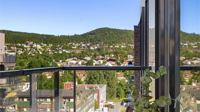 Utsikt mot Grefsenåsen fra balkongen