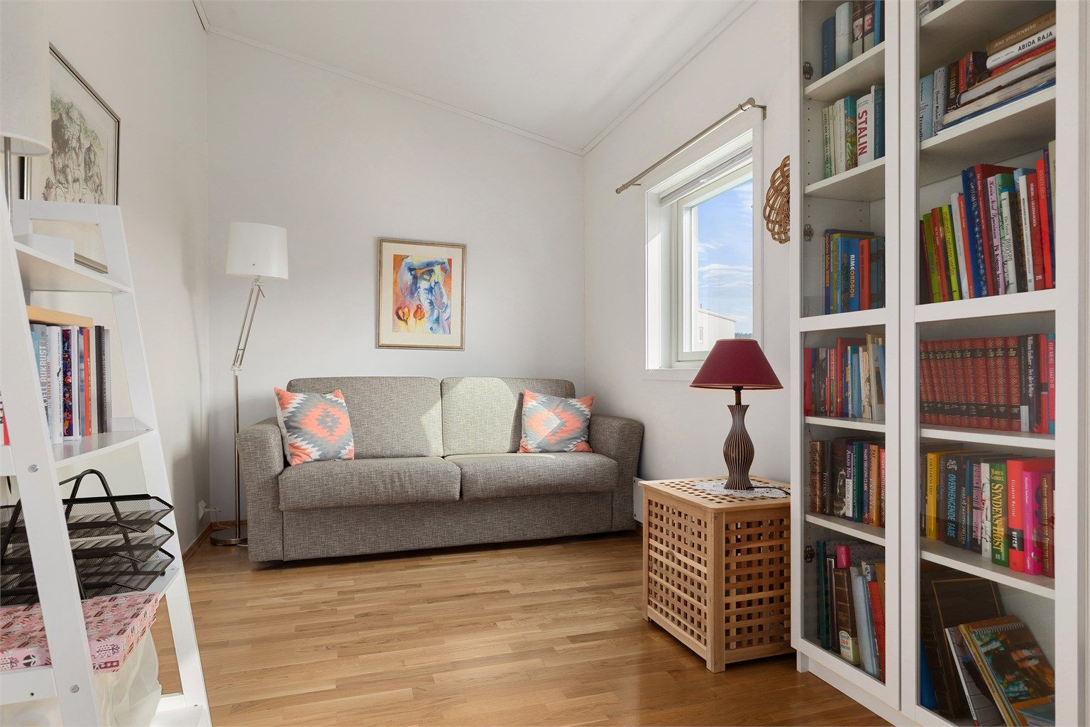 Soverom 3 var opprinnelig 2 soverom - Soverom 4 i huset kan lett etableres igjen om man ønsker 