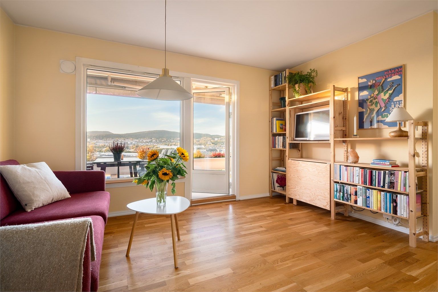  En lekker og kvadratsmart 2-roms beliggende med nydelig utsikt på Lindeberg. 