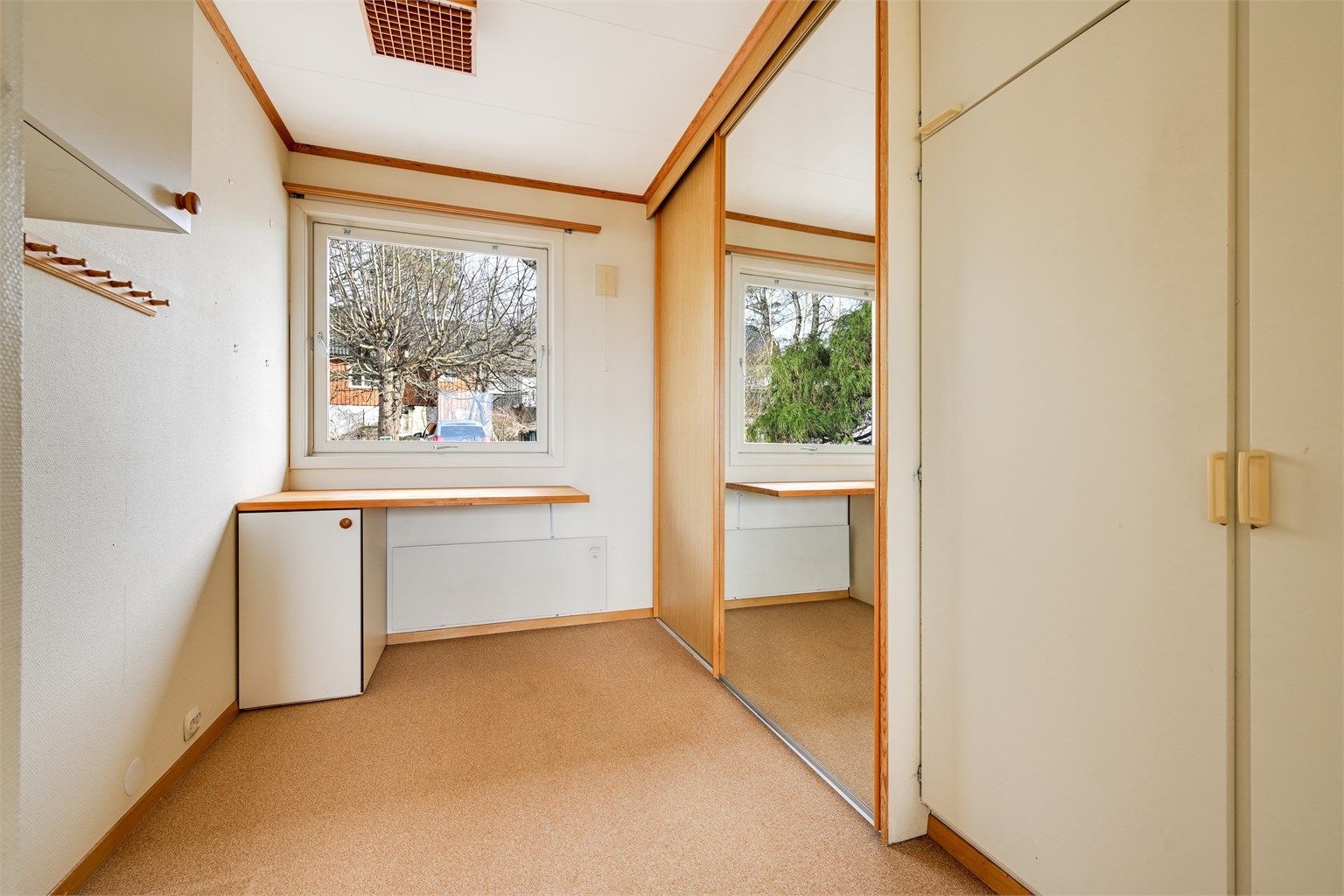 God plass til oppbevaring av klær. 