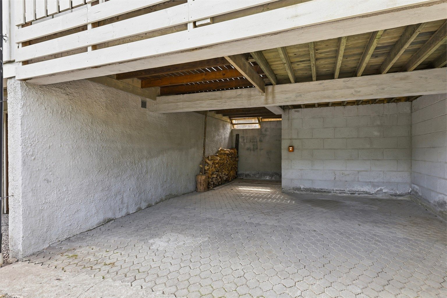 Carport