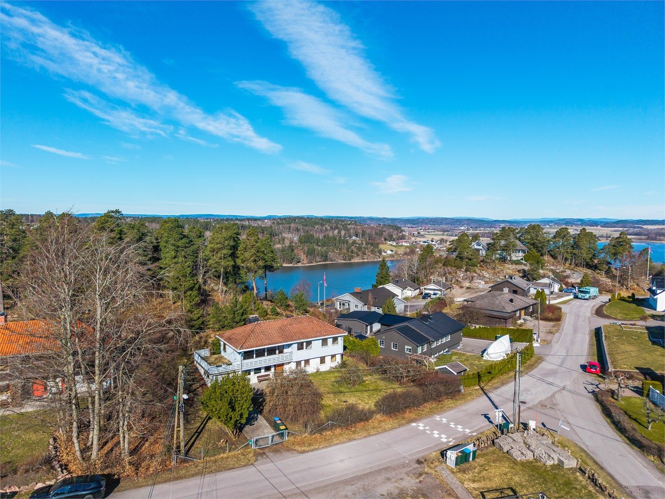 En rolig og attraktiv beliggenhet, ca. 4 km fra Tønsberg sentrum.