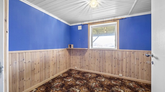 Soverom 5 i underetasjen.