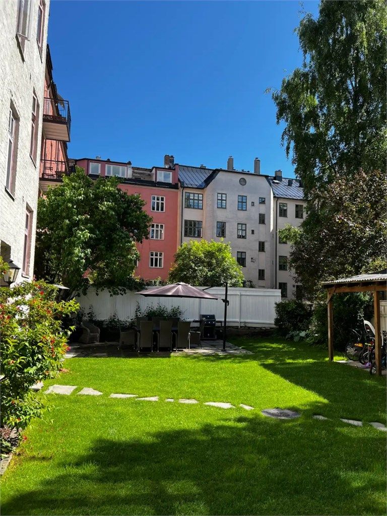 Privat bildet fra den fantastiske bakgården