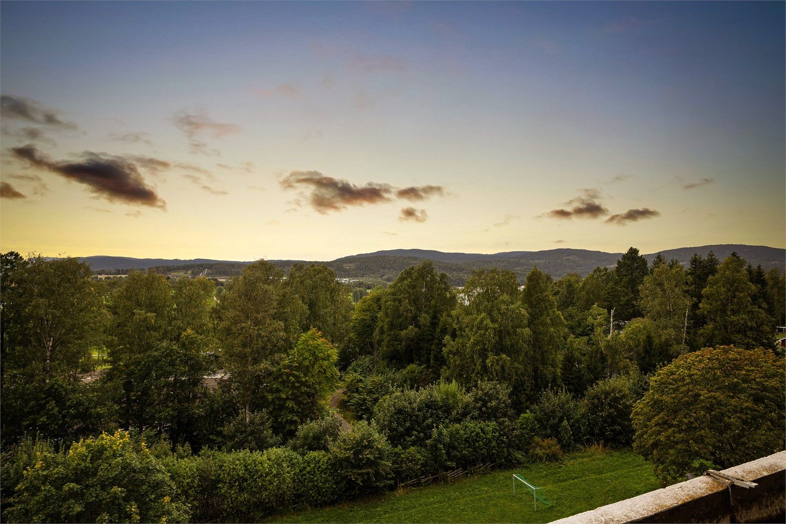 Flott utsikt å nyte – også på kveldstid.