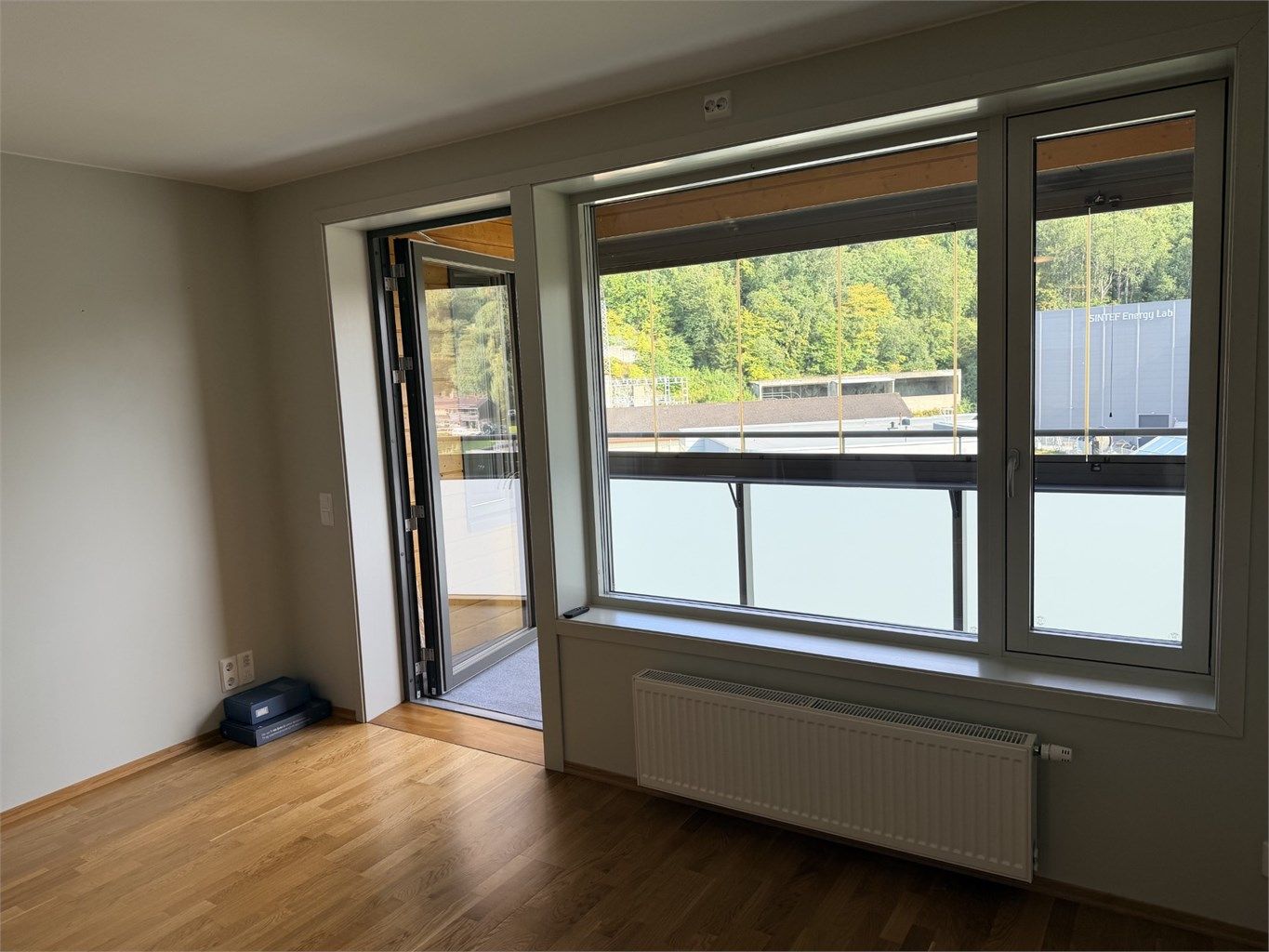 237c89b2-6f58-411b-8b4b-37341feda170.jpg