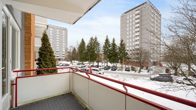 Balkongen måler 4 kvm.