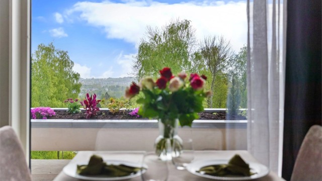 Attraktiv og innbydende 2-roms selveierleilighet i øverste etasje. Foto: Zovenfra AS