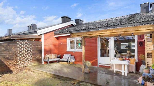 Velkommen til Trygve Strømbergs vei 36B, et innholdsrikt rekkehus med barnevennlige beliggenhet! Foto: Petter Tanum/TanumFoto