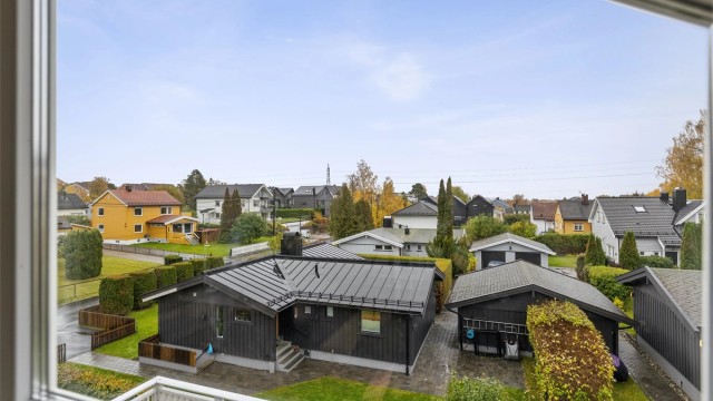 Utsikt over rolige og barnevennlige omgivelser.