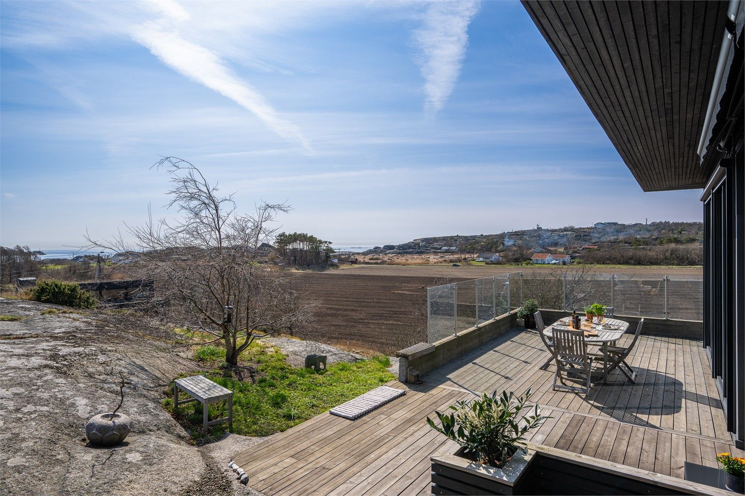 Eiendommen har 8,8 mål eiet tomt