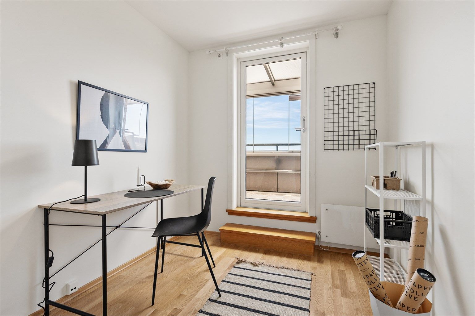 De to andre soverommene passer godt som barnerom, gjesterom eller kontor.