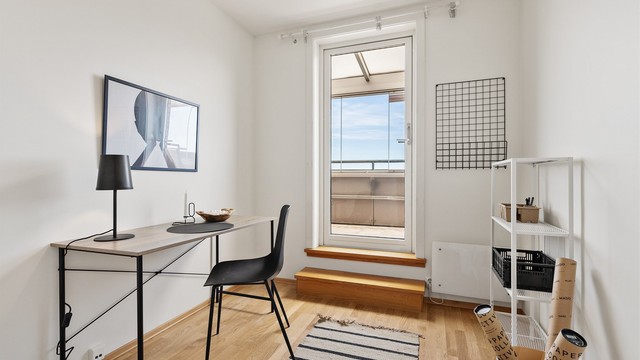 De to andre soverommene passer godt som barnerom, gjesterom eller kontor.