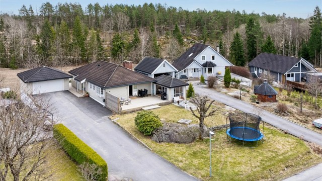 Velkommen til Furuholtet 62 - Presentert av Anniken Øderud Krogsveen avd Nesodden. Foto: Per O. Skjellnan v/Eftk