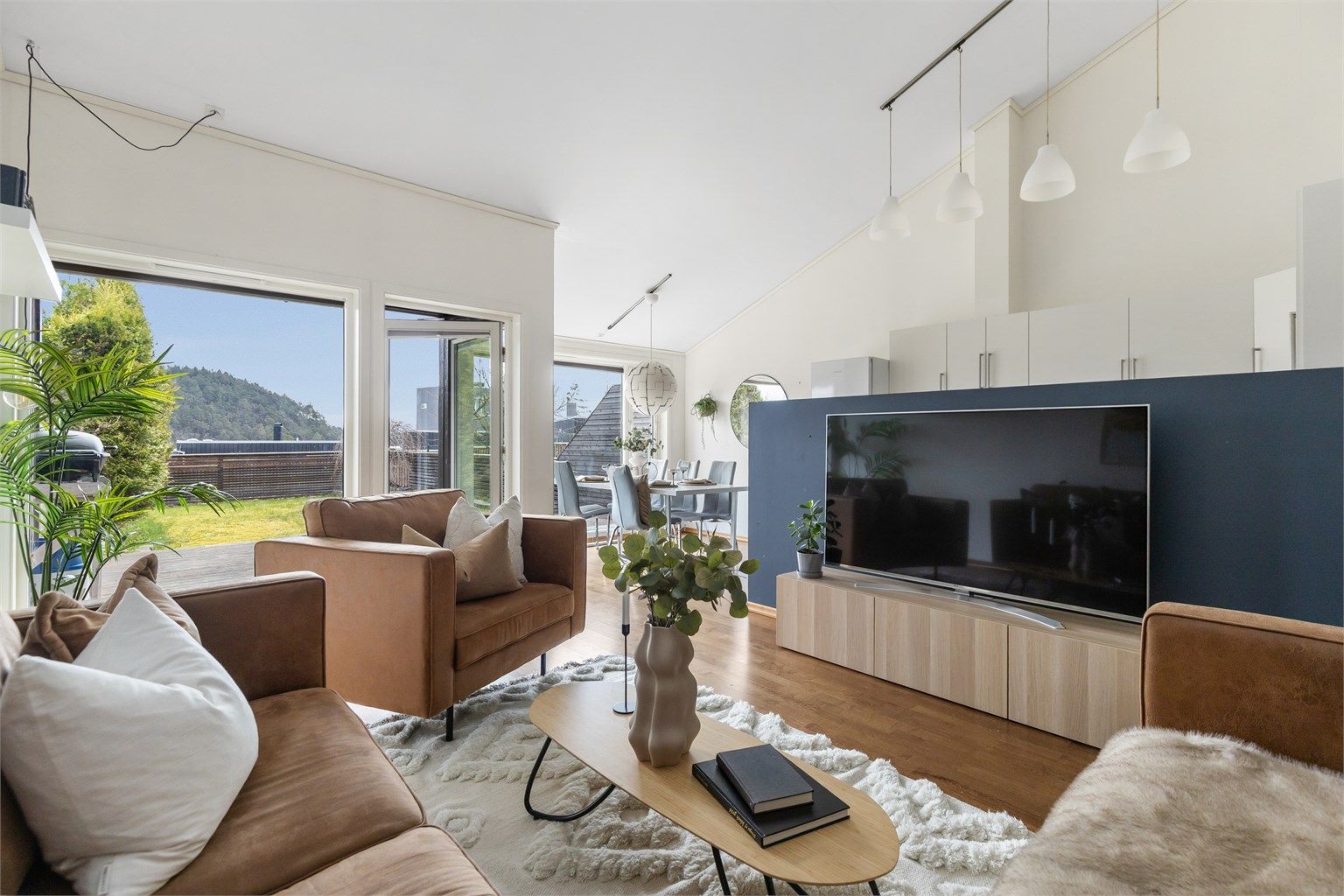 Velkommen til Buggelandstunet 10! (Foto: Marianne lyse)