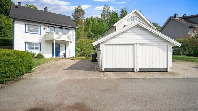 Velkommen til Lesterudkroken 49