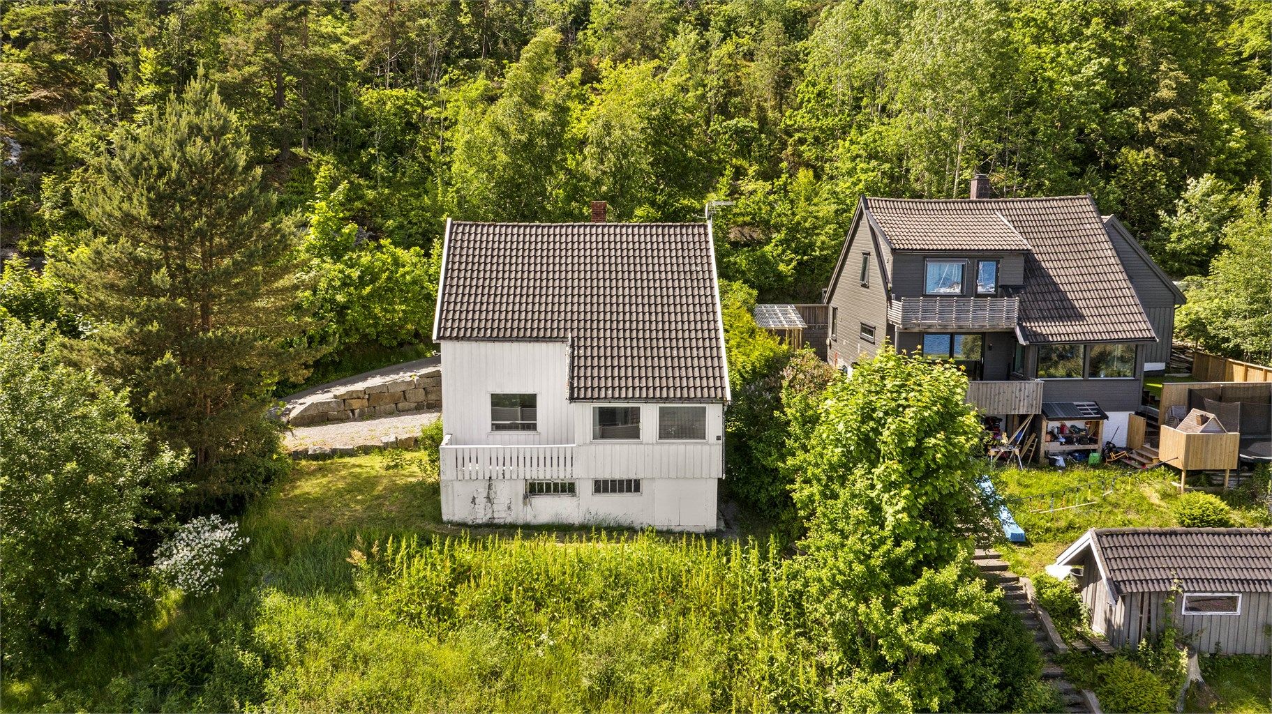Enebolig fra 1922 med et betydelig potensial for den som vil skape sitt eget hjem.