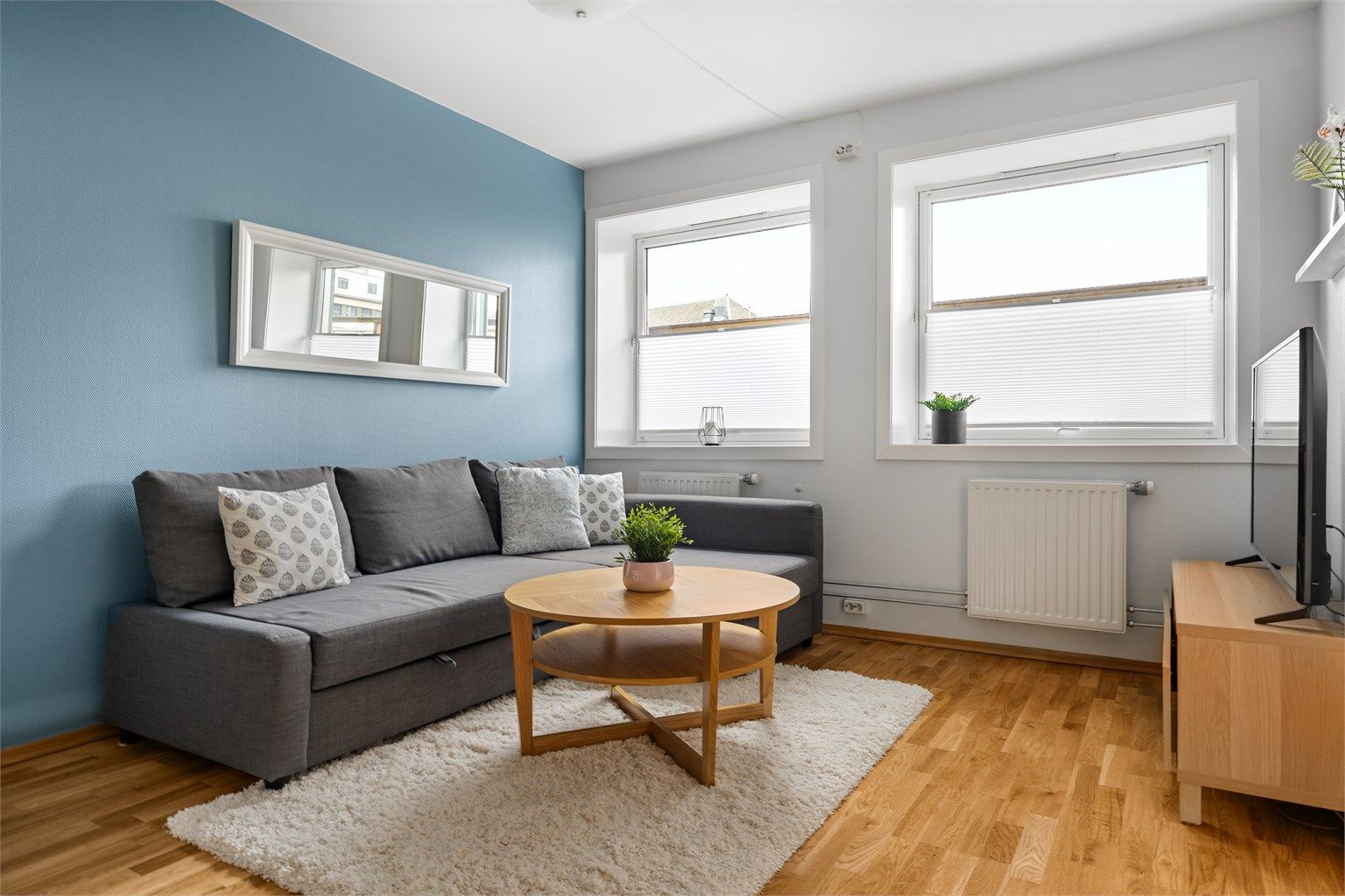 Stue- og kjøkkenarealet måler til sammen romslige 19,5 kvm. 