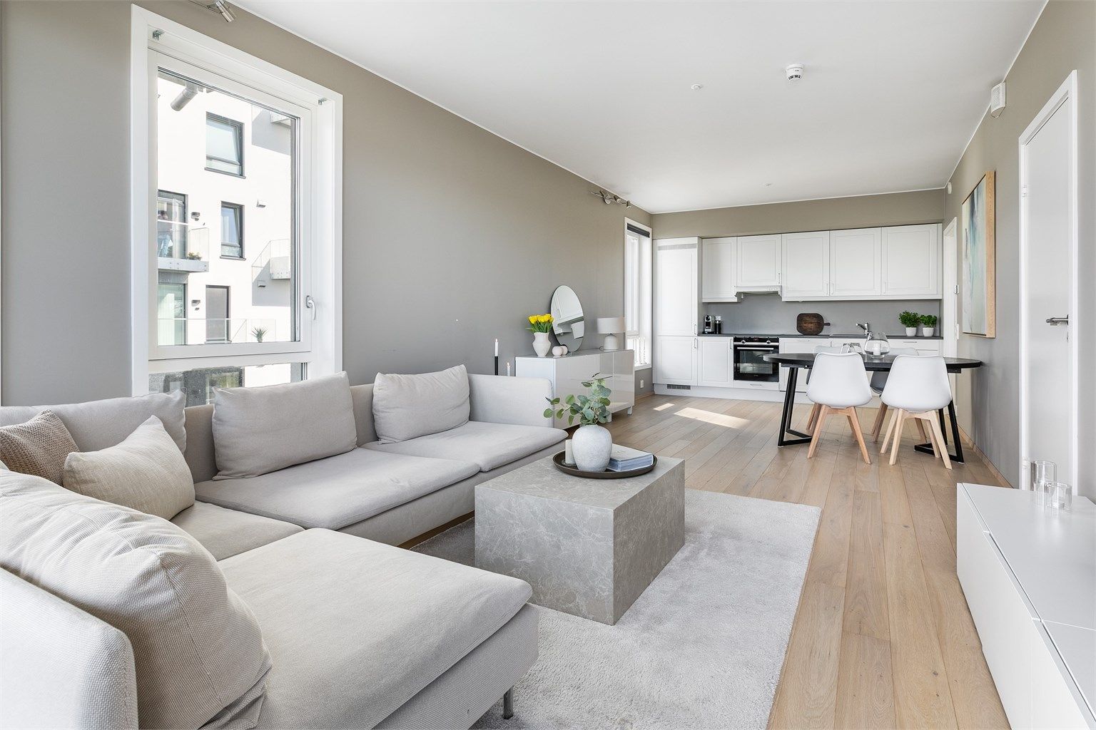 Velkommen til Rosenvinge Park! Leiligheten presenteres av Krogsveen. Fotograf; Børge Oppegård.