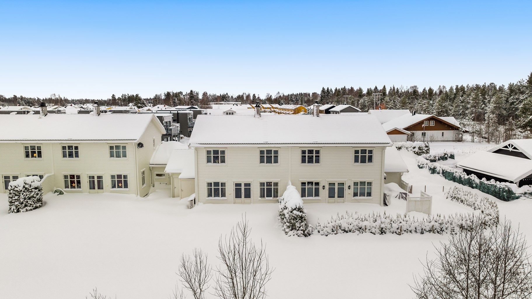 Boligen går over to plan med en gjennomgående god og familievennlig planløsning