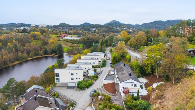 Kort avstand til turstier og friluftsområder i Fyllingsdalen.
