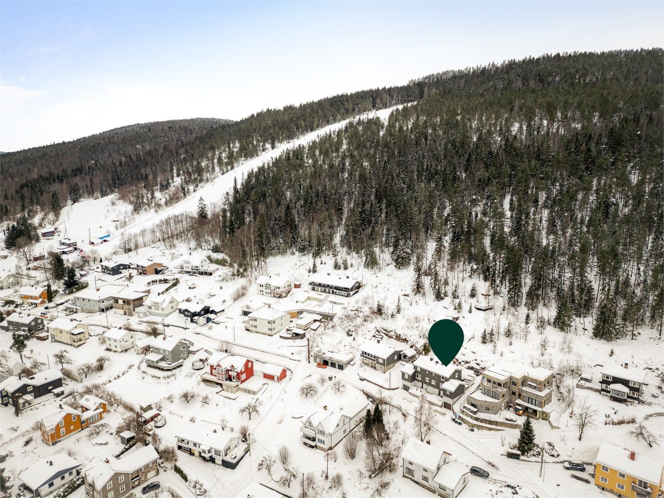 Eiendommen er beliggende i attraktivt og rolig boligområde med flott utsikt fra høyden
Foto: Stine Jørgensen Prøitz