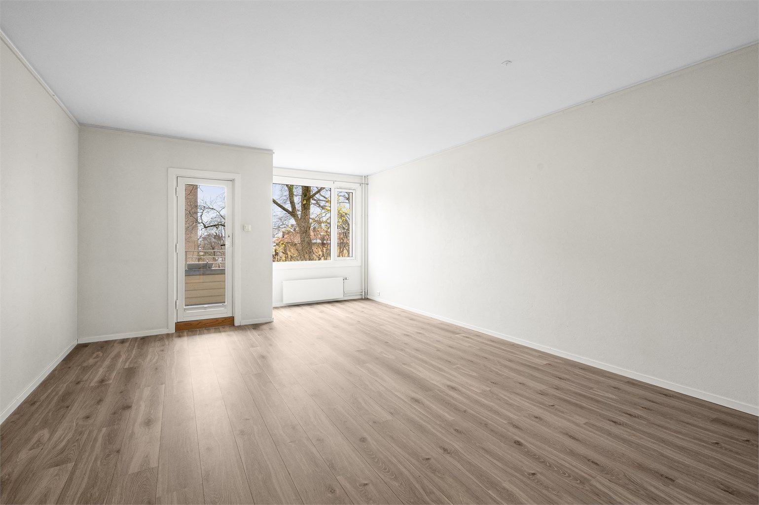 Her er det slette vegger av betong og pene gulv fra 2014