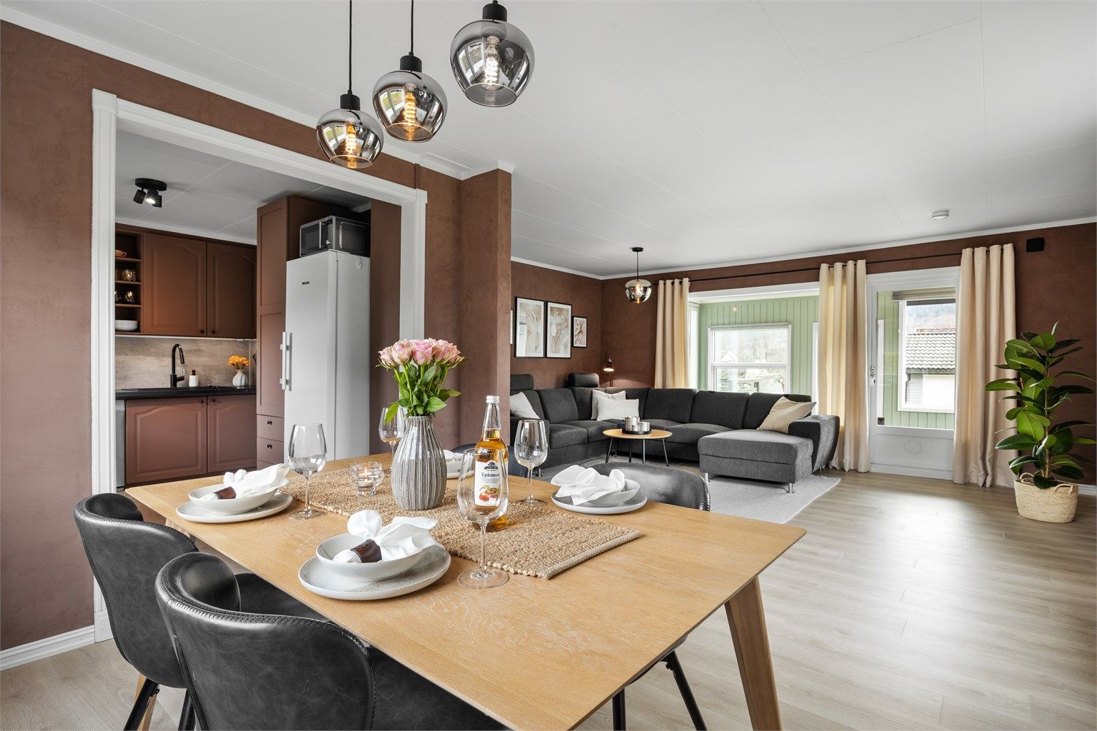 Innbydende og pen familiebolig med 4 soverom på Solbergmoen. Foto: Stine Prøitz Jørgensen