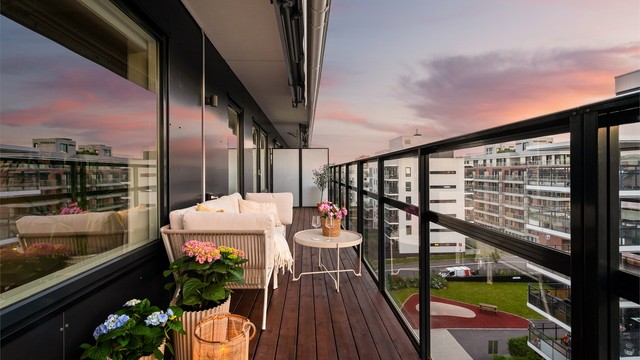 God plass til større sittegruppe, grill, spisebord m.m.- det er tillatt med el- og/eller gassgrill på balkongene