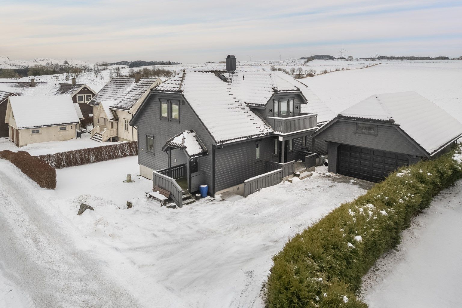 Velkommen til Skjærpevegen 21 - Presentert av Daniel Mossige v/Krogsveen Jæren