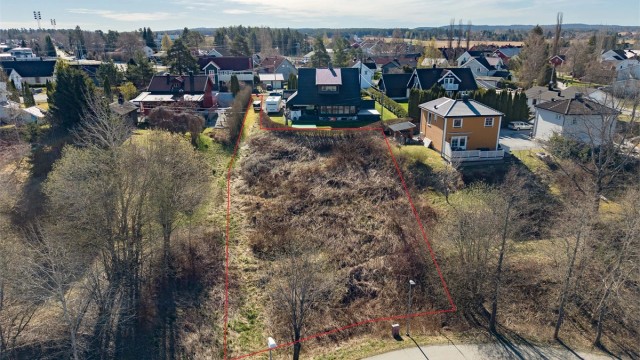 Vi har gleden av å presentere en attraktiv boligtomt i Josefinegate med sentral beliggenhet på Årnes!
Foto: Anders Botnmark.