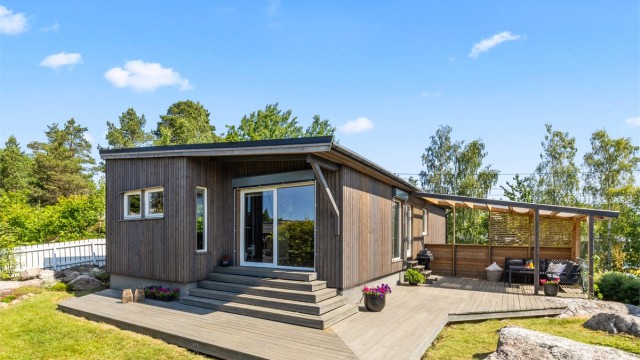 Lekker bolig med stilrene detaljer og en varm, innbydende atmosfære.