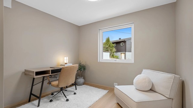 Soverom 1 - kan innredes som kontor