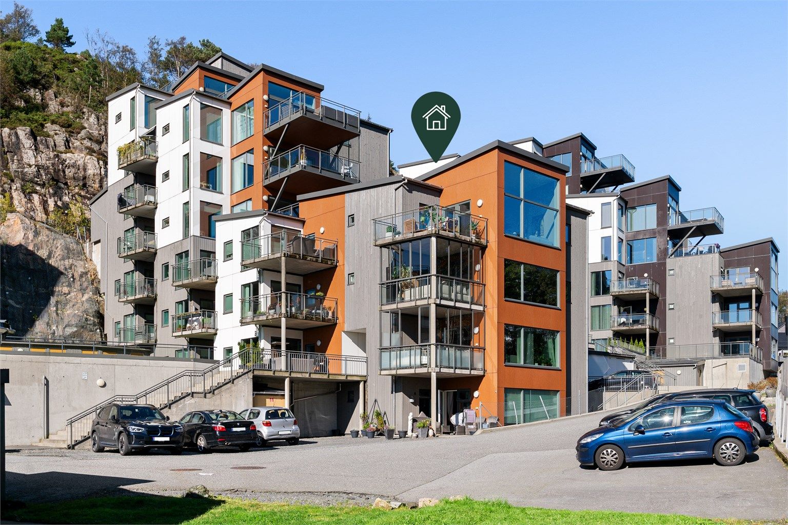 - Velkommen til en hyggelig visning! -