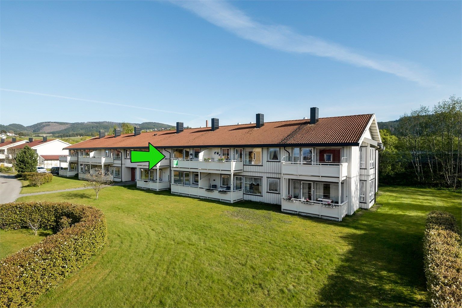 Velkommen til Ranheimsvegen 185 – en flott 2-roms seniorbolig i et koselig borettslag, beliggende i et attraktivt og hyggelig nabolag sentralt på Ranheim.