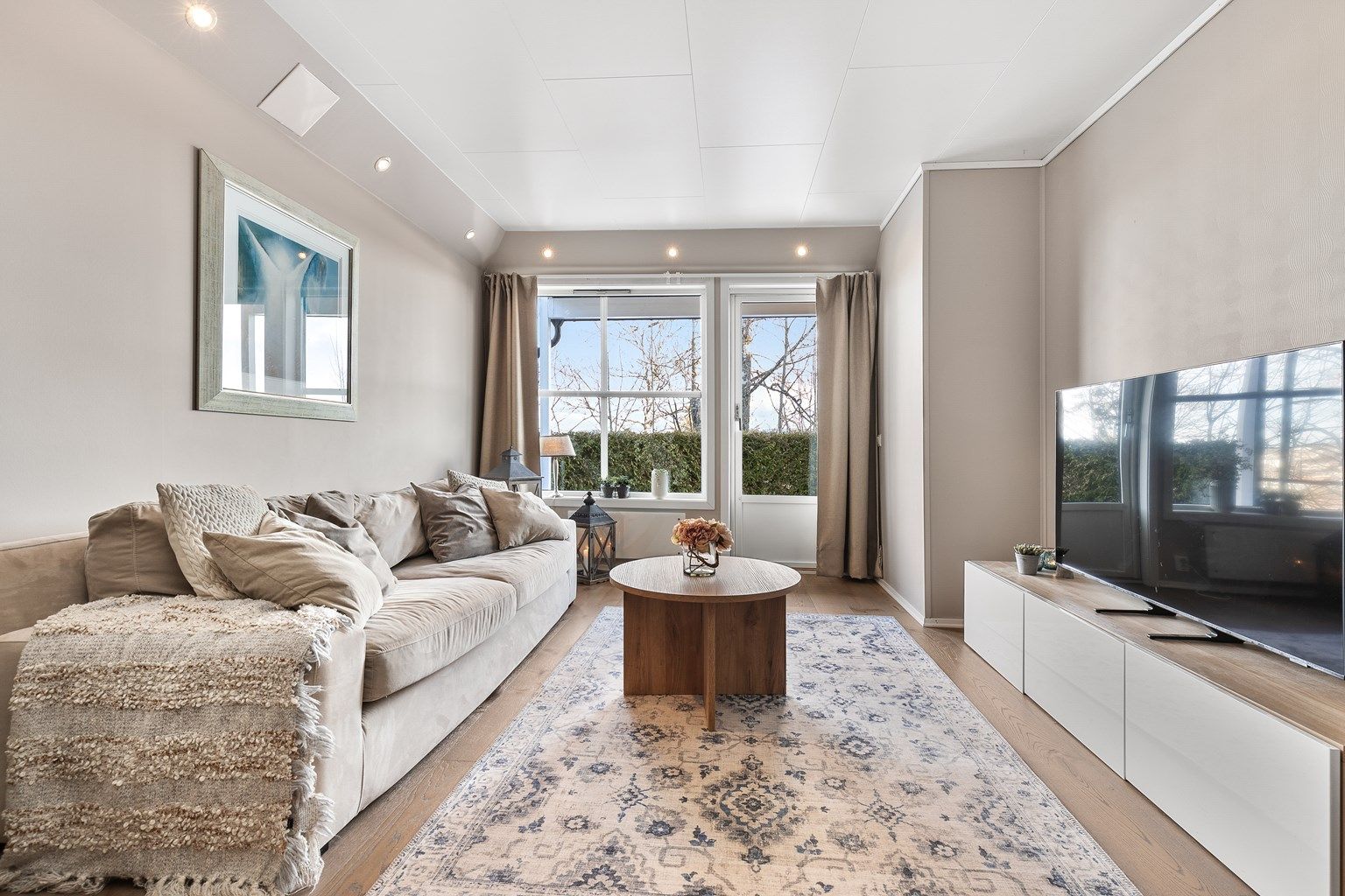 Robin Lauritzen v/ Eiendomsmegler Krogsveen har gleden av å presentere Prost Refsums veg 8A! 