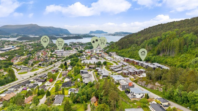 Blindheim er et veletablert boligområde i Ålesund kommune.