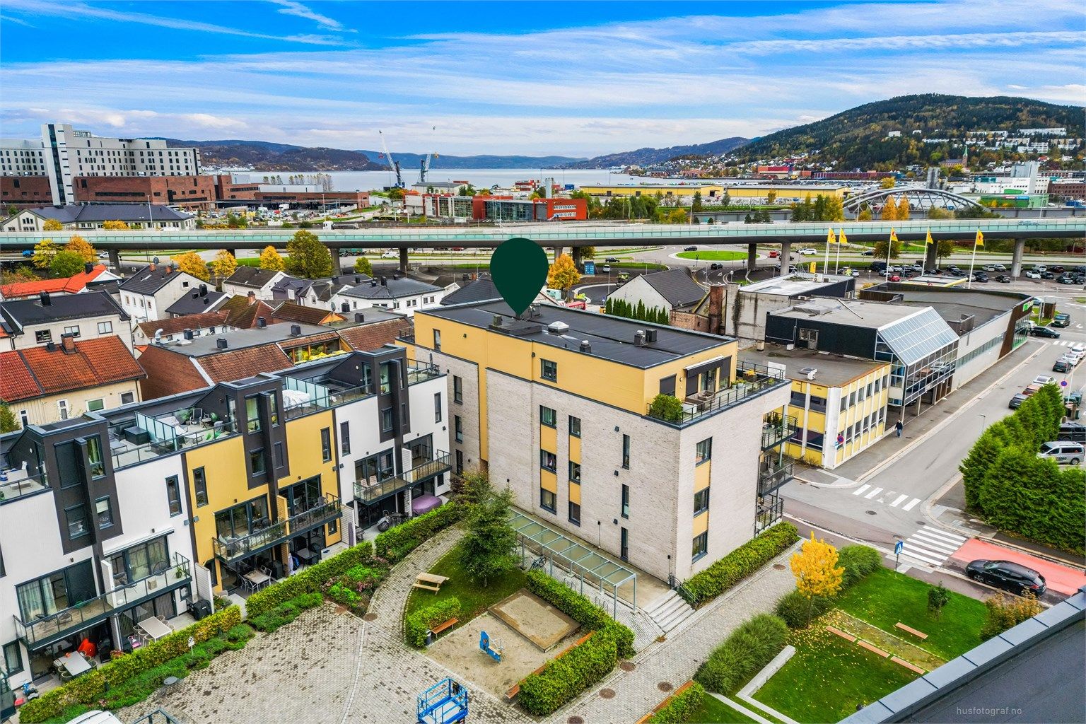 Det er også kort vei til den nye Fjordbyen med et urbant sjøliv og helseparken med nytt sykehus