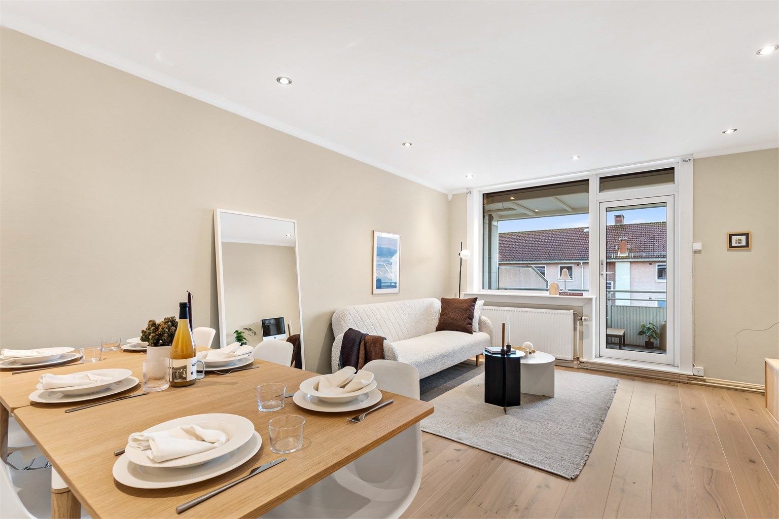 Robin Lauritzen v/ Krogsveen har gleden av å presentere Langbølgen 14! Foto: Pål Aanerud.