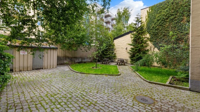 Fra Hesselbergs gate er det gangavstand til alt Grünerløkka har å by på, fra parker til kafeer og butikker.