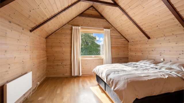 Soverom 2 på loft