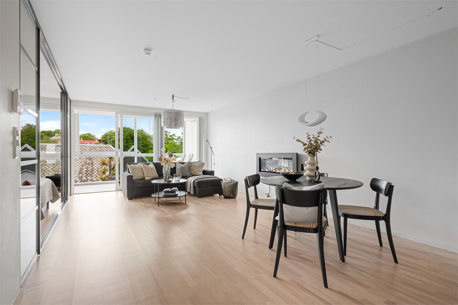 Engelsminnegata 21, er en flott selveierleilighet med meget sentral beliggenhet og kort avstand til sentrumskjernen. 