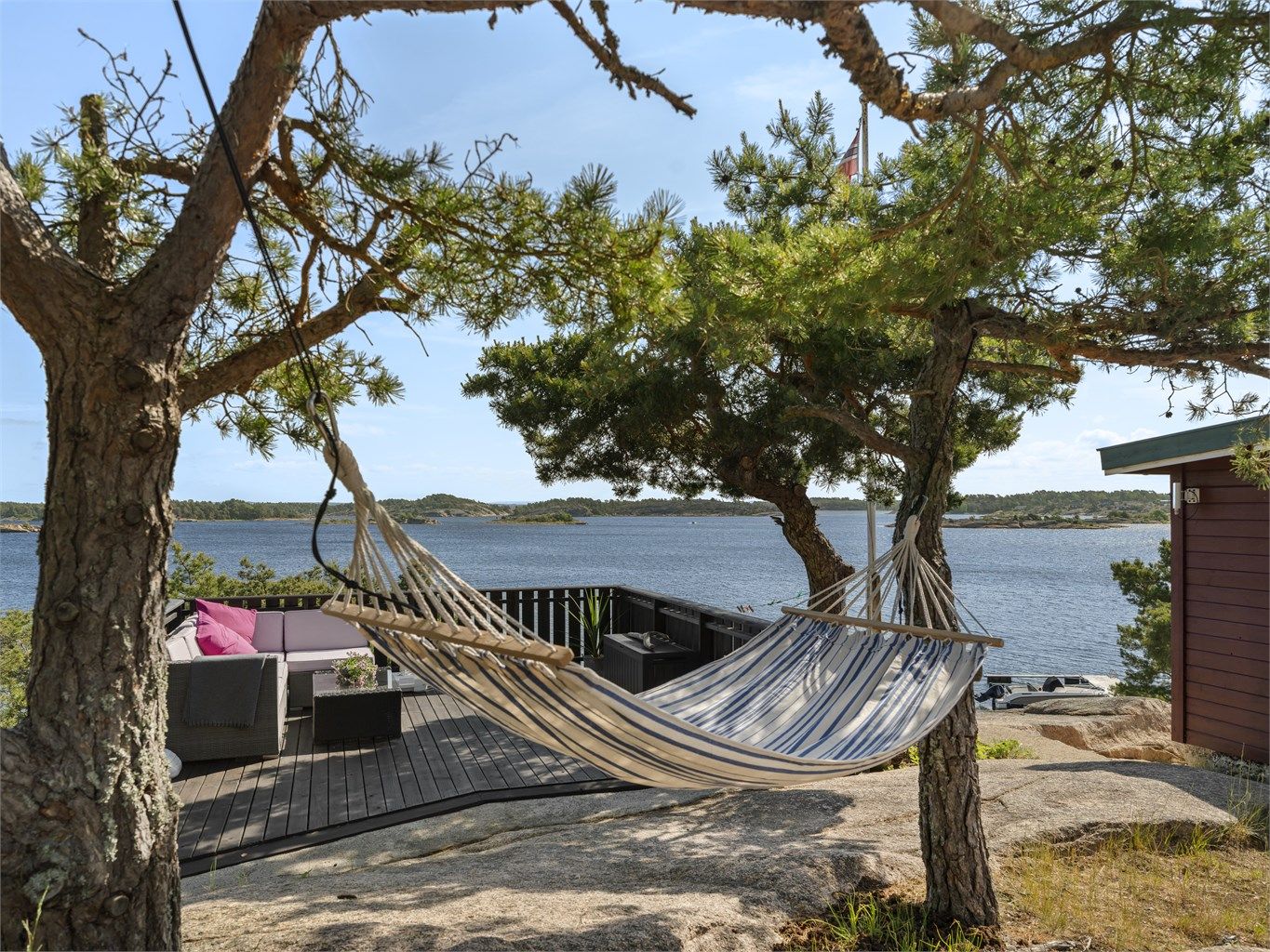 Her kan nyte sene sommerkvelder i vakre omgivelser. 