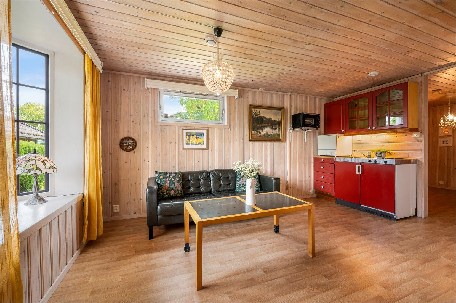 Hybelen er ikke utleid per i dag, men forrige leieavtale var på kr. 6500/mnd. 