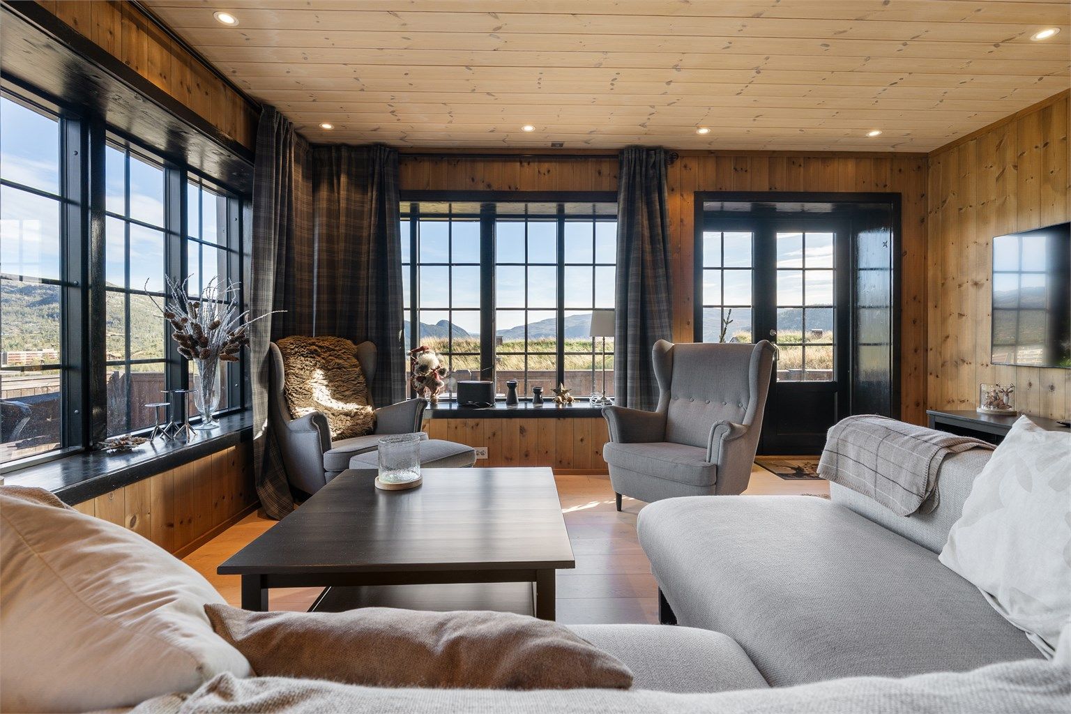 - Velkommen til Alpin Lodge 42 - 