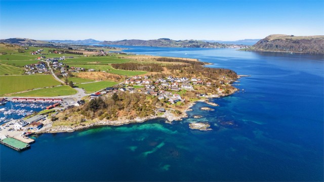 Lene Hviding v/Krogsveen eiendom har gleden av å presentere Nedre Hedlevikveien 15.