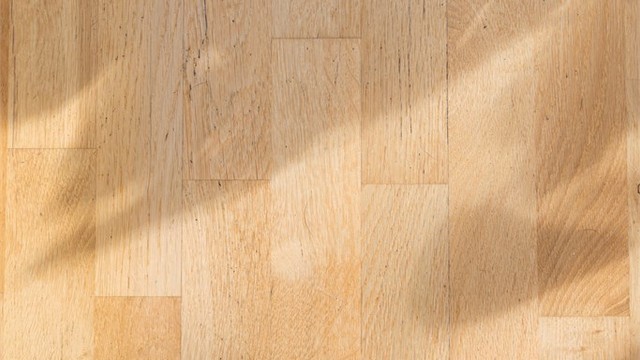 Gjennomgående materialvalg som parkett i de fleste oppholdsrom.