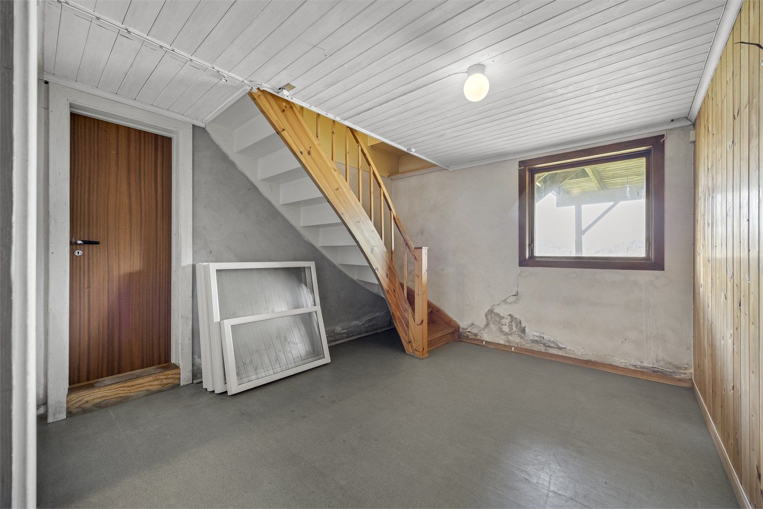 Gang i underetasjen.