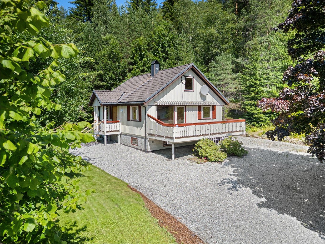 God plass til parkering på egen gårdsplass